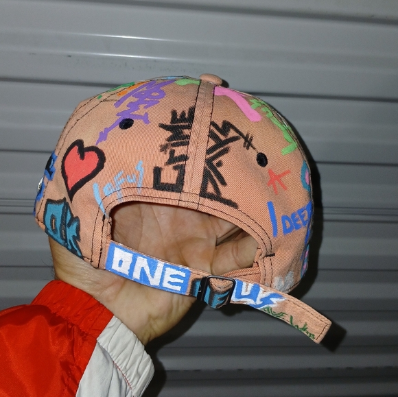 Hand painted CRIME PAYS Strapback Hat - Picture 6 of 7